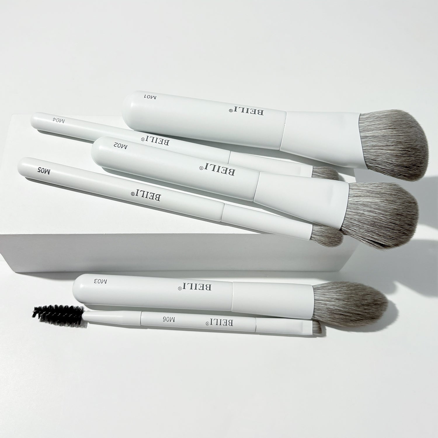BEILI 6PCS Travel Mini Makeup Brushes, Portable Small Cosmetic Brushes Kit For Powder, Highlight, Eyeshadow, Contour, Eyebrow, Eyelash, Synthetic Bristles (White)