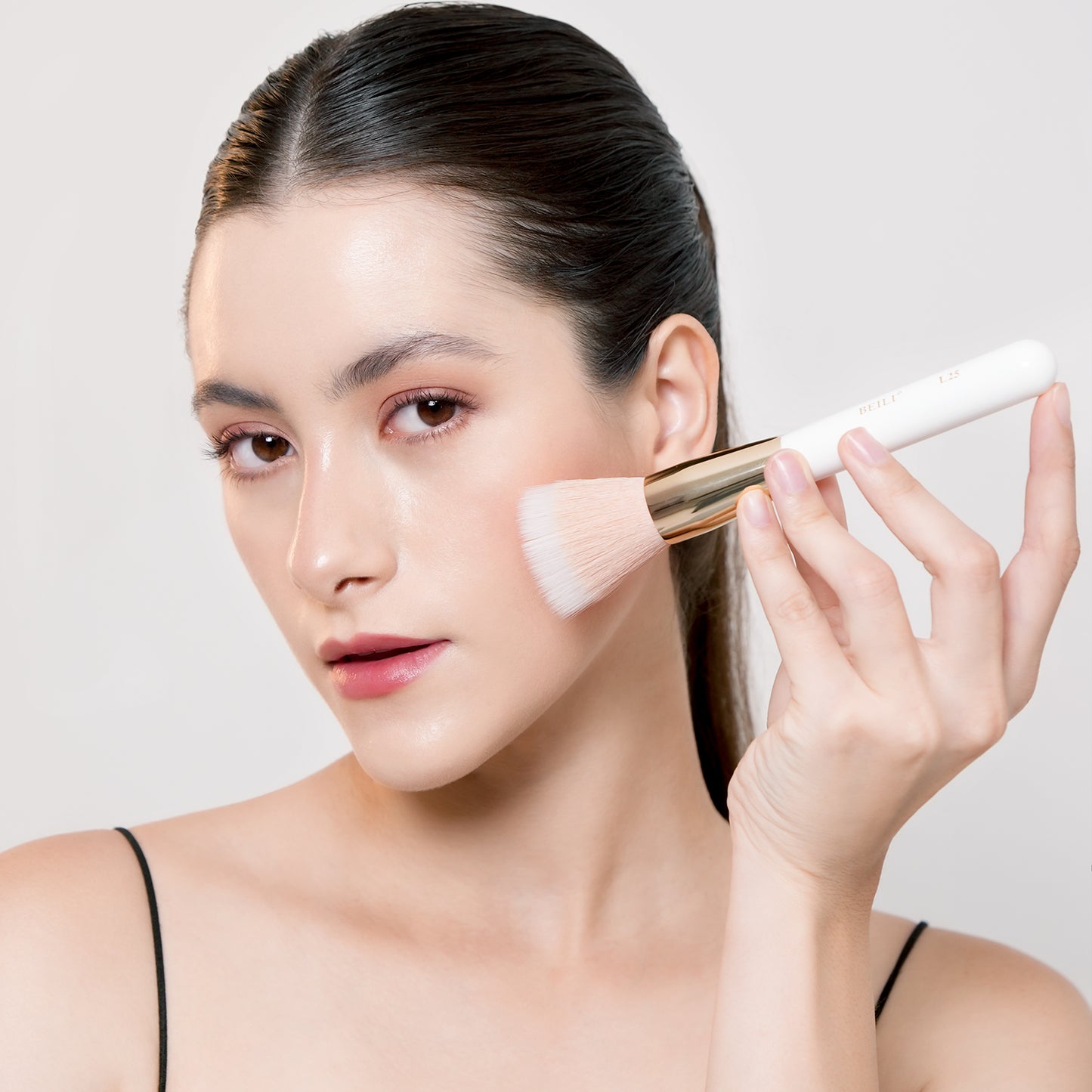 Juego de brochas de maquillaje Kabuki sintético vegano rosa 30 piezas