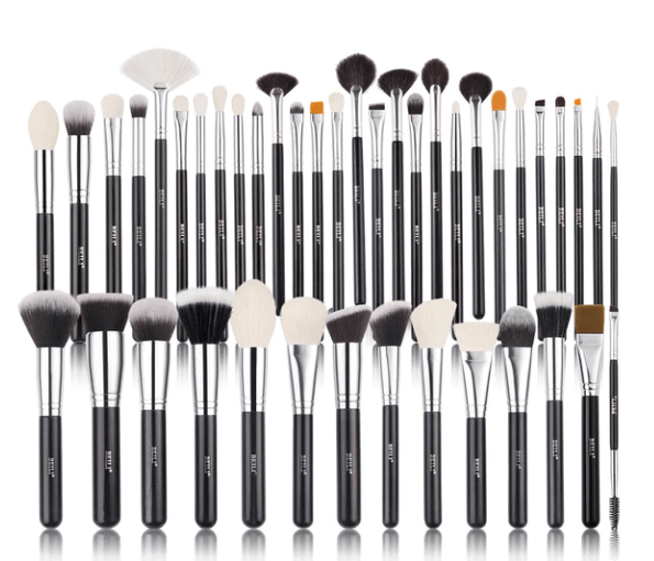 Essentials Brush Collection ( B42/B42T+With Holder)